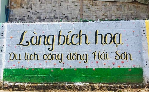 Làng bích họa Hải Sơn – Sắc màu nghệ thuật giữa lòng núi rừng Mai Châu