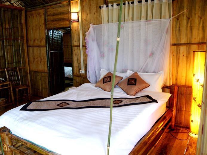 mai-chau-riverside-bungalow-6